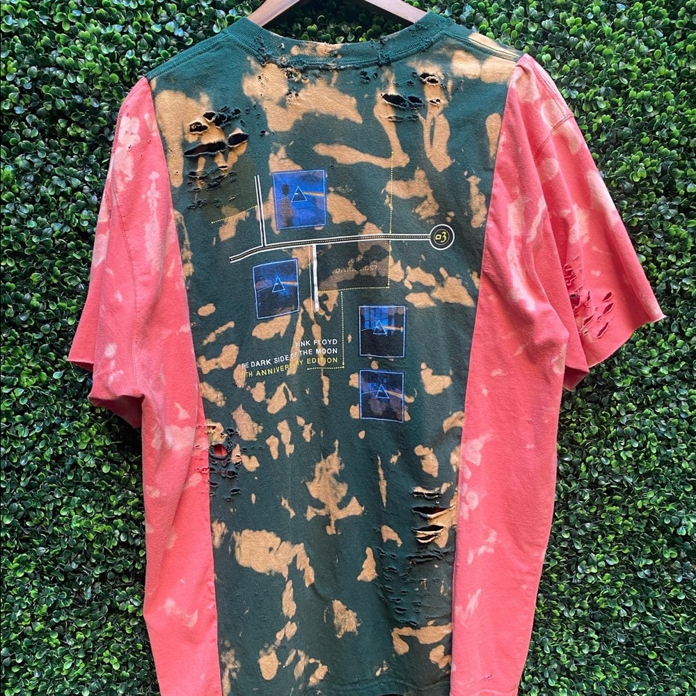 Custom AUD Vintage Pink Floyd shirt!
